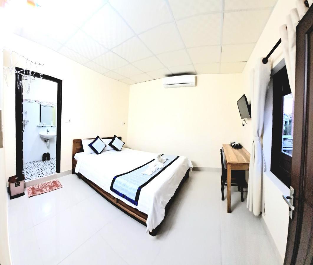 Blue Beach Homestay Hoi An Exterior foto
