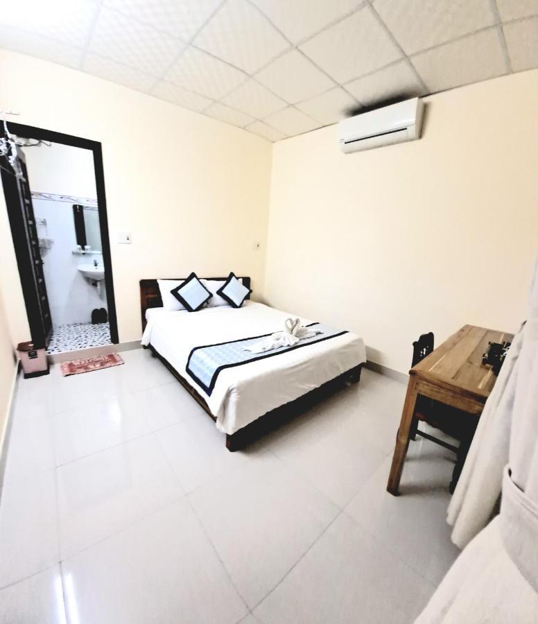 Blue Beach Homestay Hoi An Exterior foto