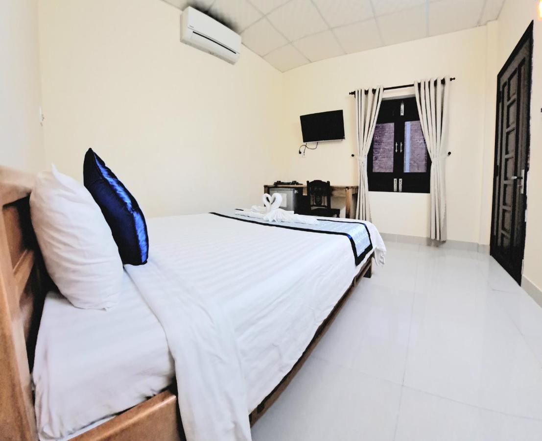 Blue Beach Homestay Hoi An Exterior foto