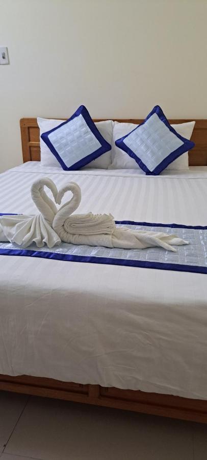 Blue Beach Homestay Hoi An Exterior foto